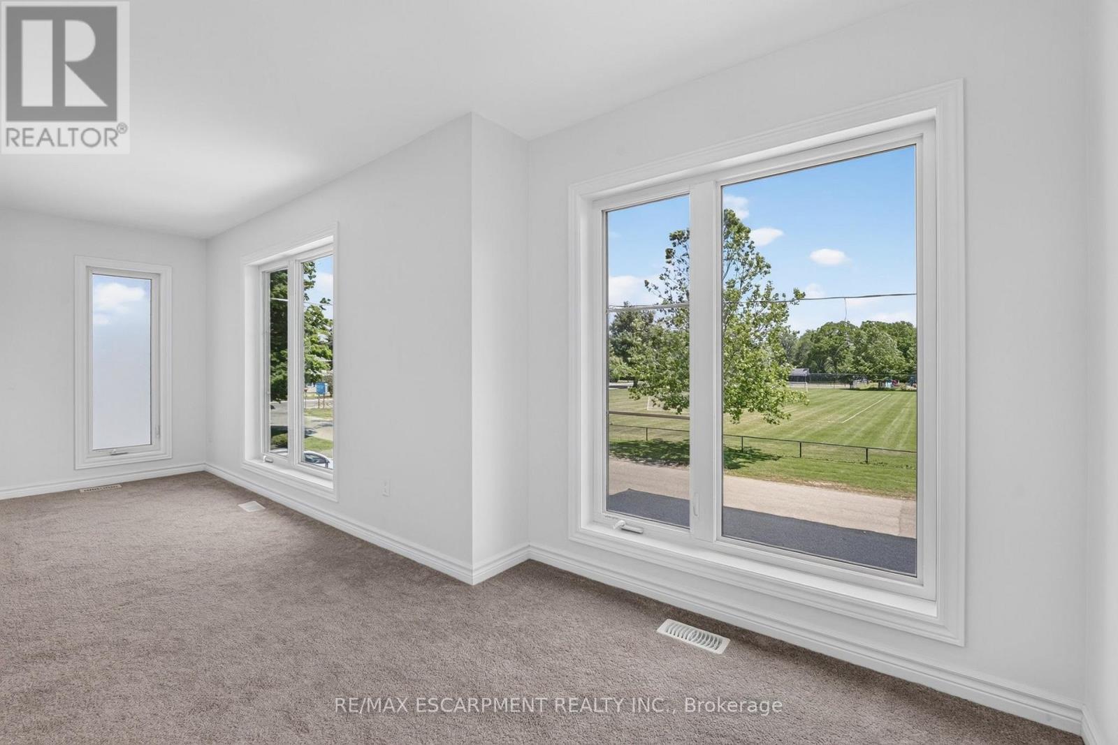 203 PARK STREET - 23