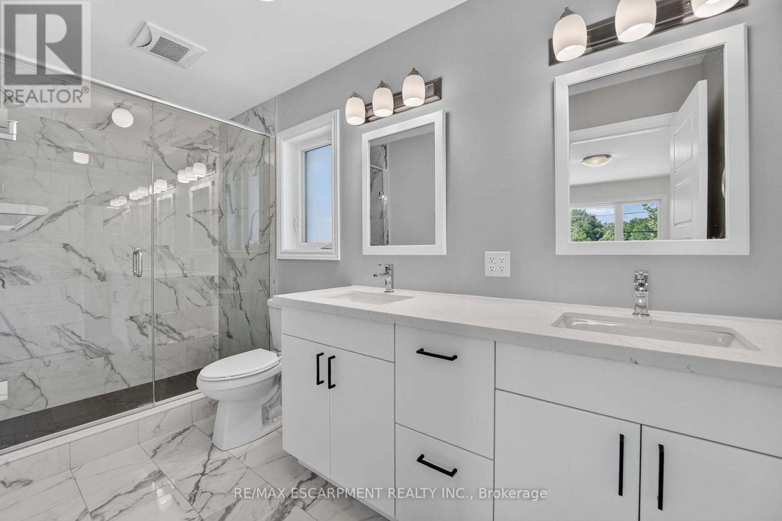 203 PARK STREET - Image 28