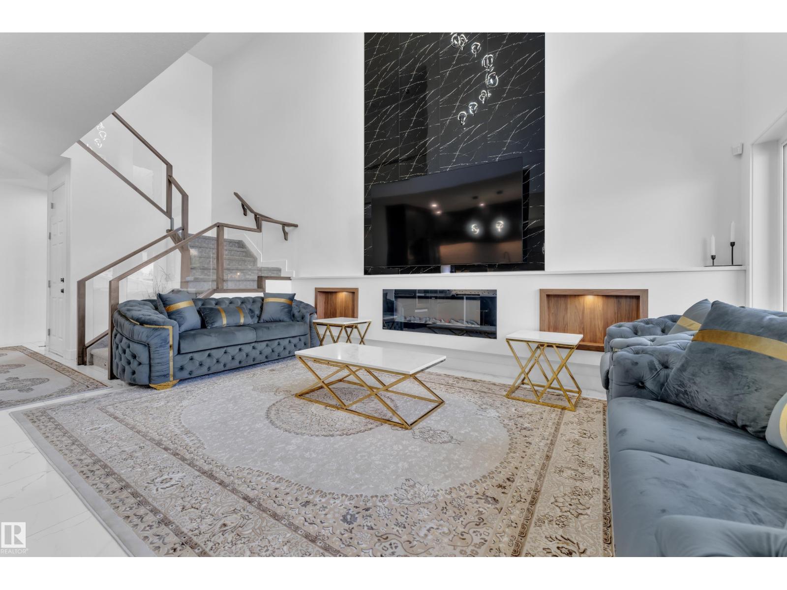 16816 49 ST NW - 15