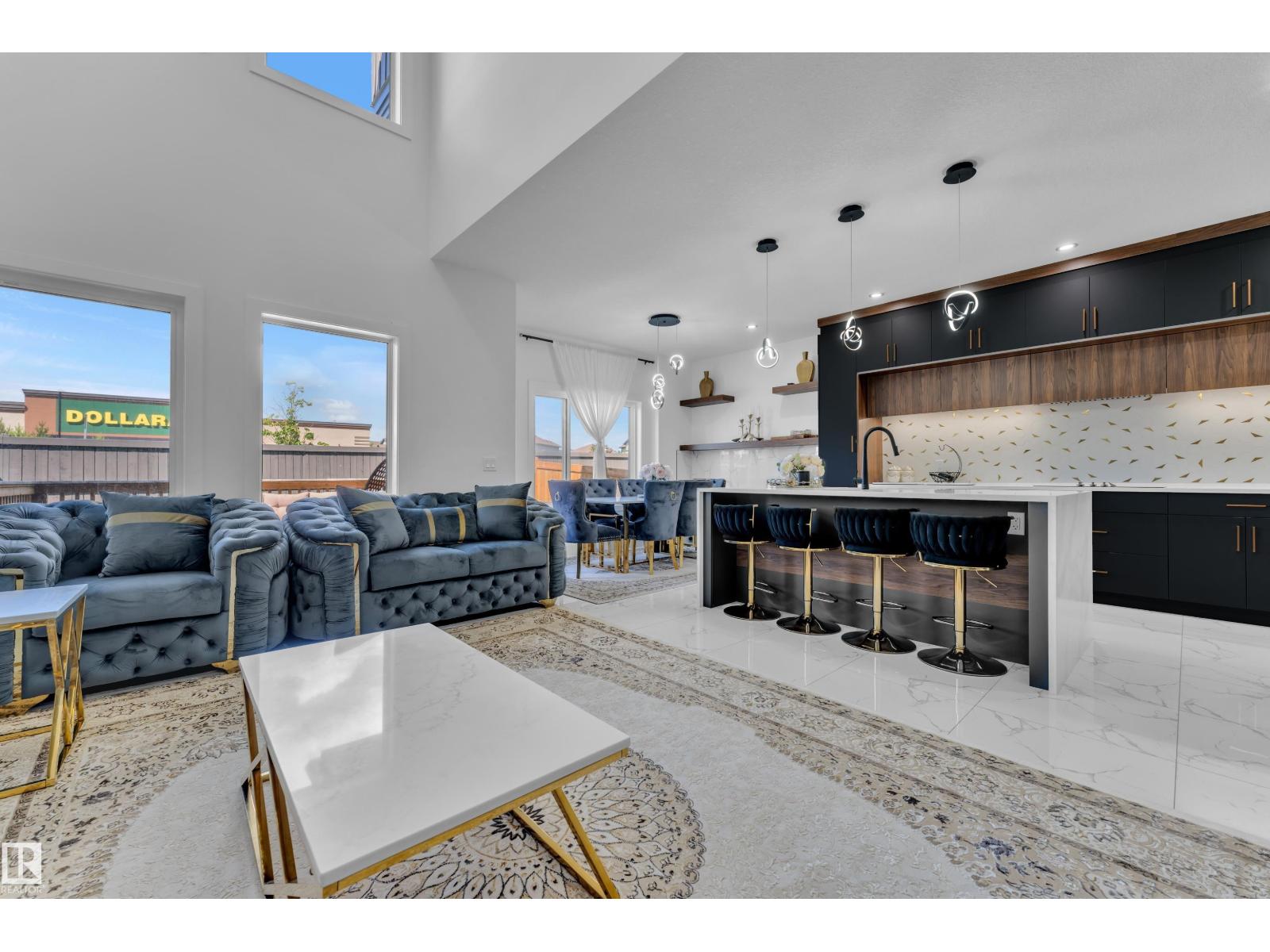16816 49 ST NW - 16