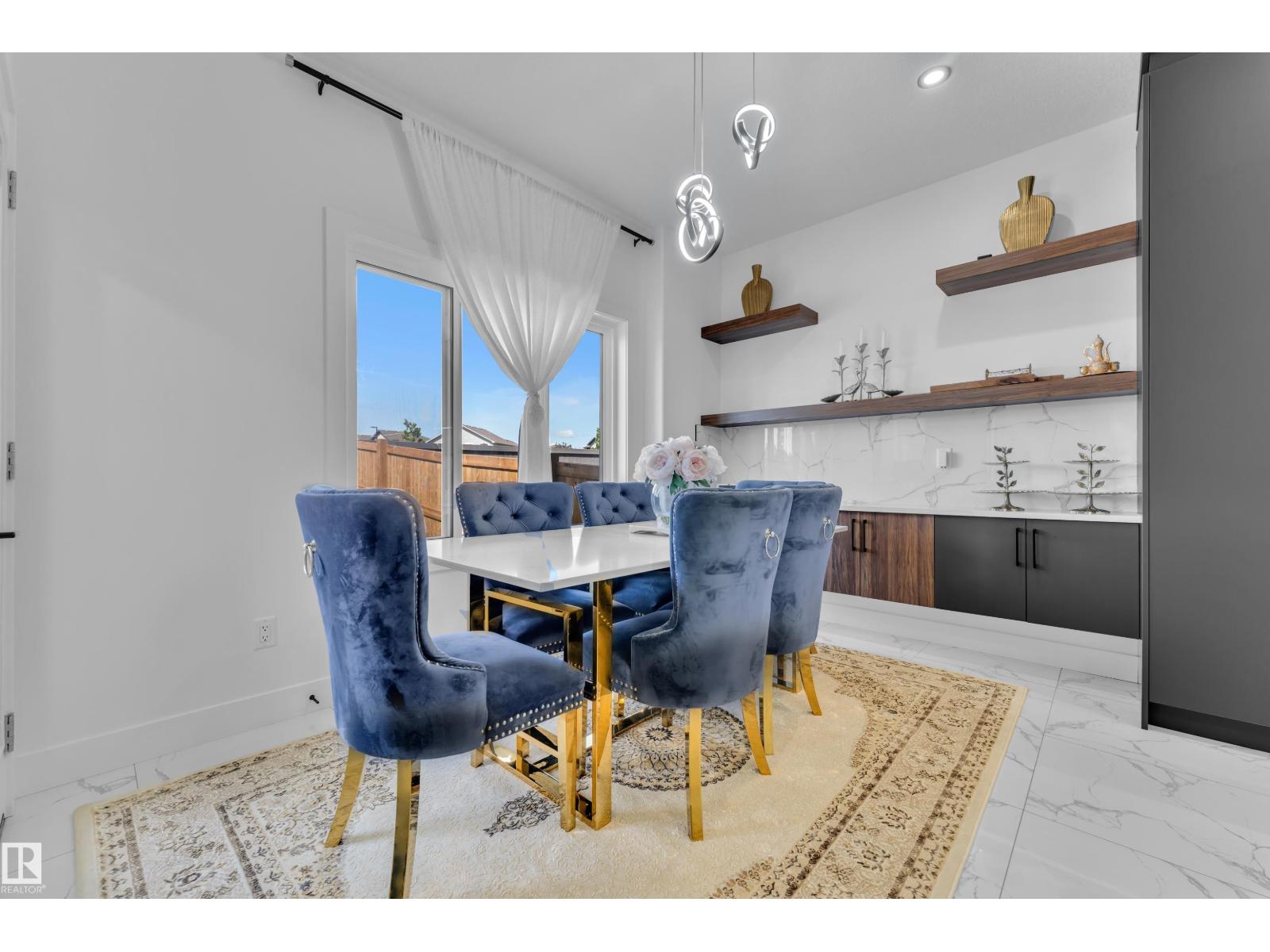 16816 49 ST NW - 17