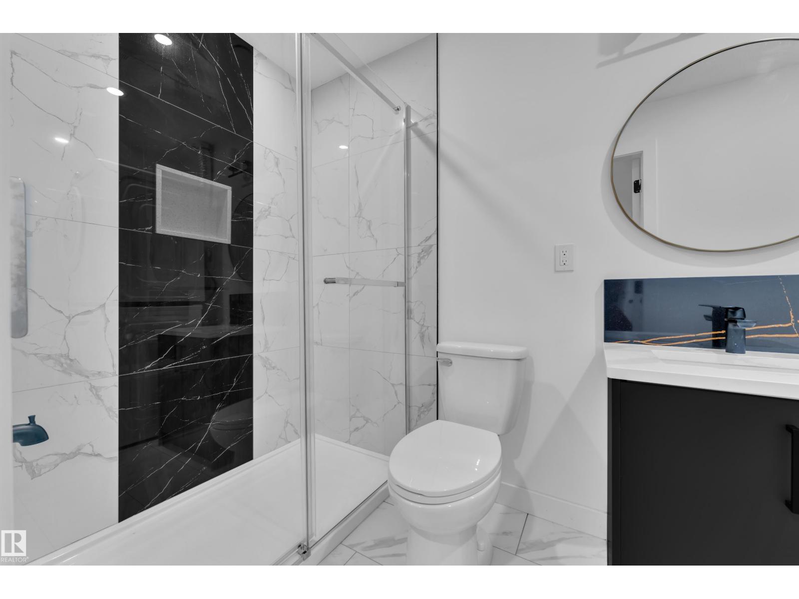 16816 49 ST NW - 45