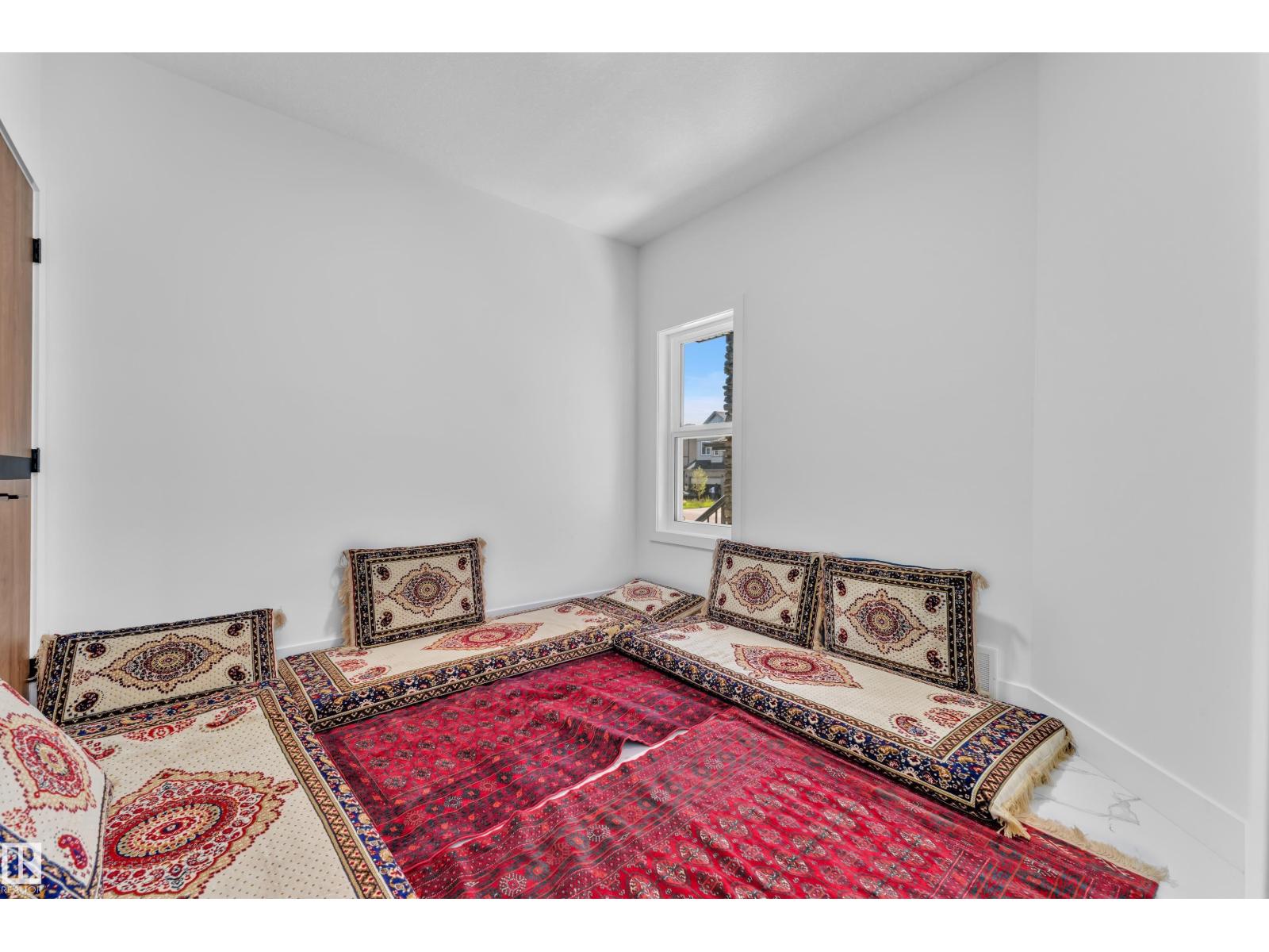 16816 49 ST NW - 9