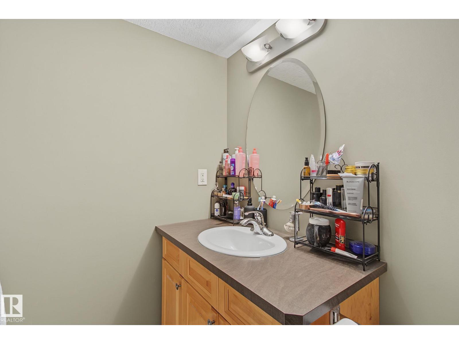 #202 11935 106St NW - 22