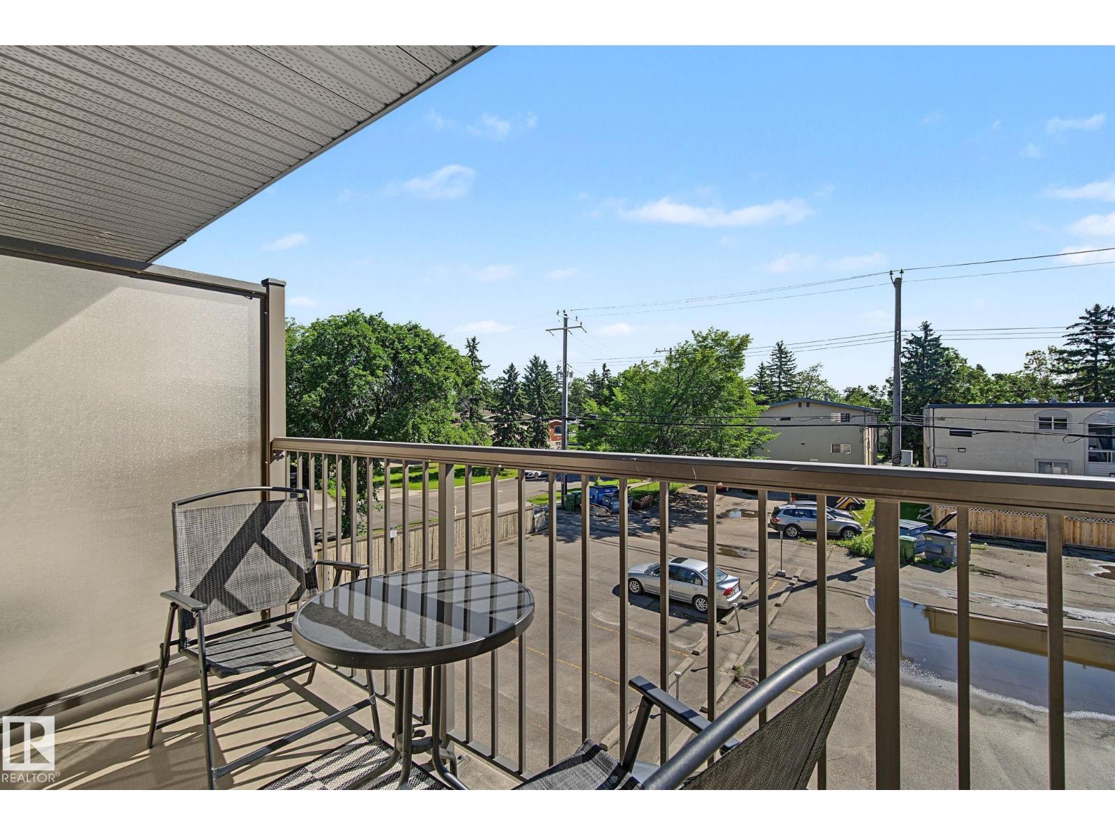 #202 11935 106St NW - 26