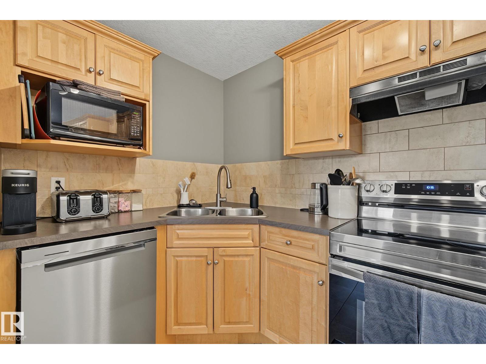 #202 11935 106St NW - 11