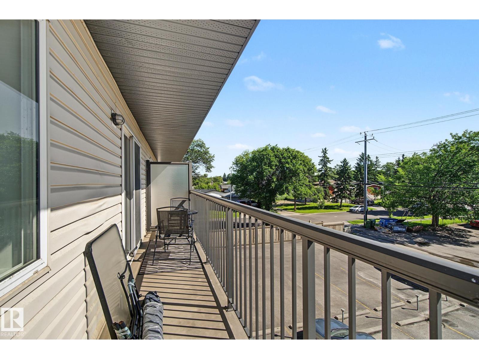 #202 11935 106St NW - 28