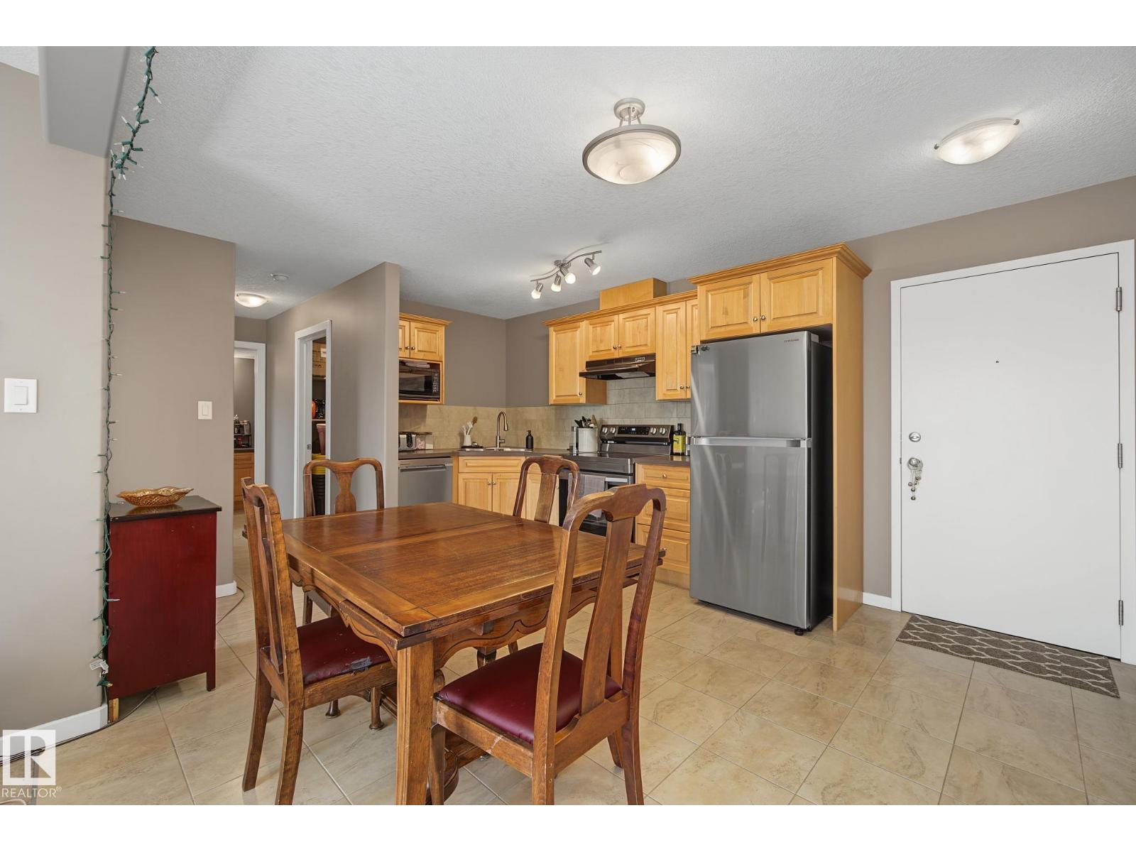 #202 11935 106St NW - 7