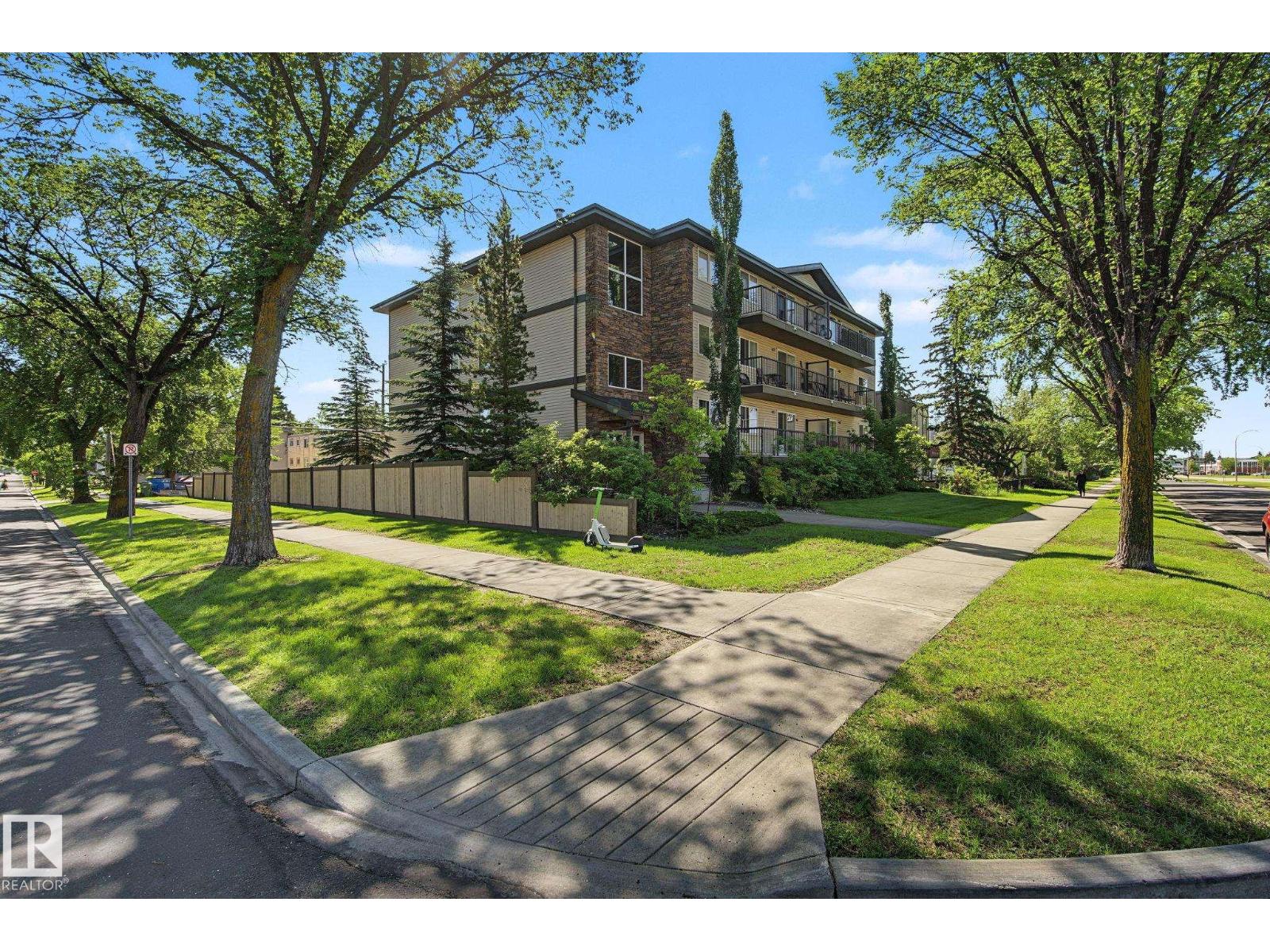 #202 11935 106St NW - 39