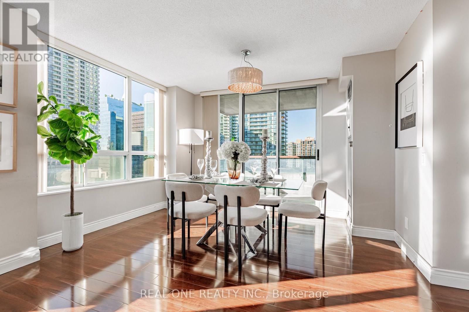 #1503 238 DORIS AVENUE - 1