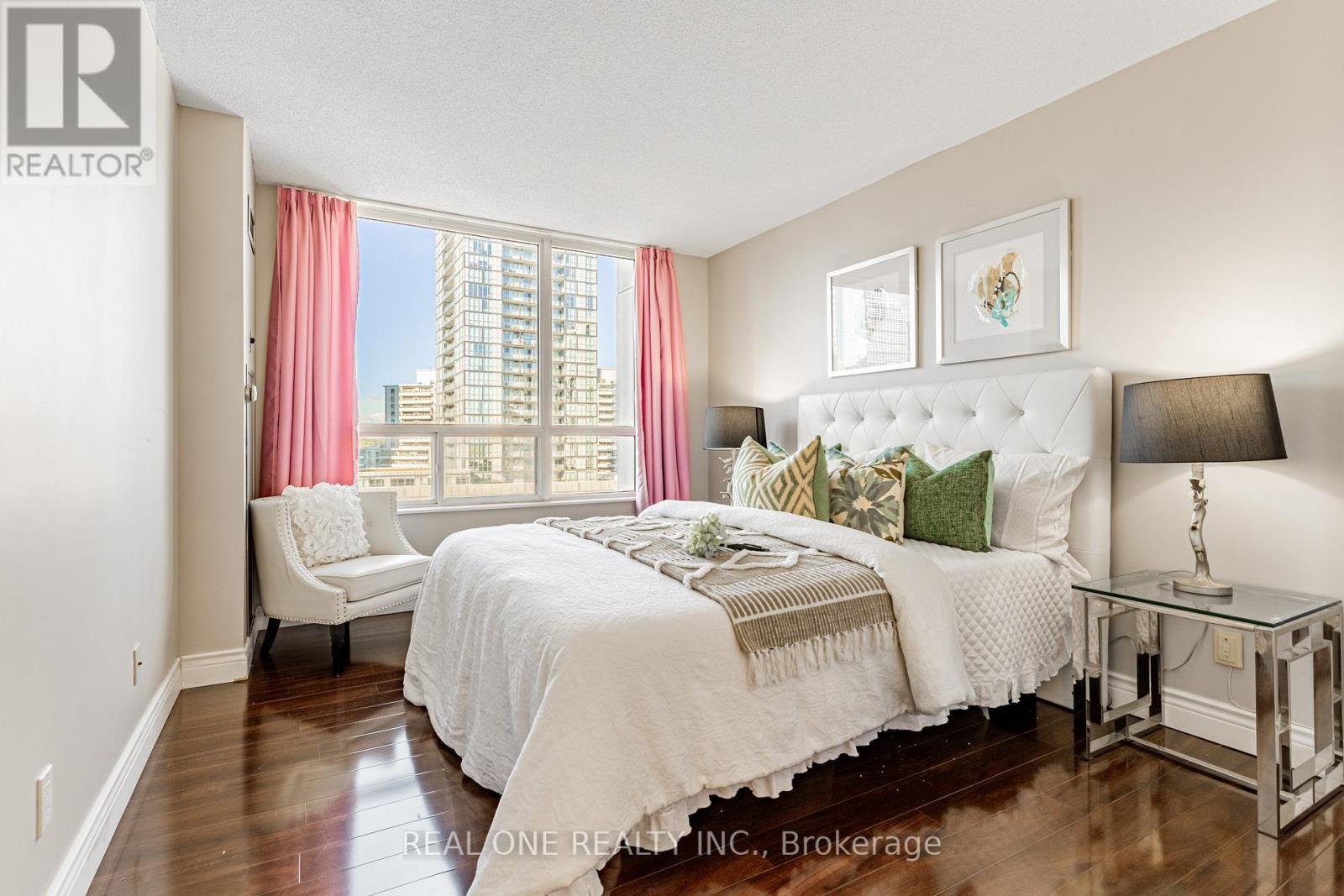 #1503 238 DORIS AVENUE - 13
