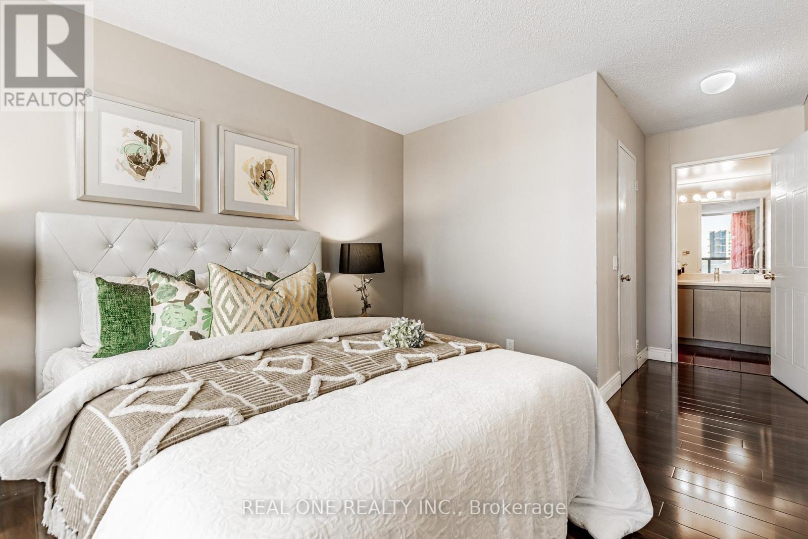 #1503 238 DORIS AVENUE - 14
