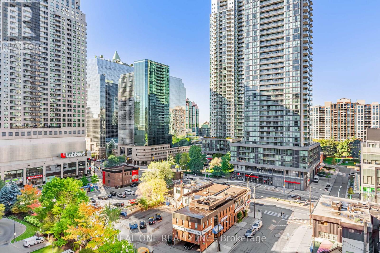 #1503 238 DORIS AVENUE - 27