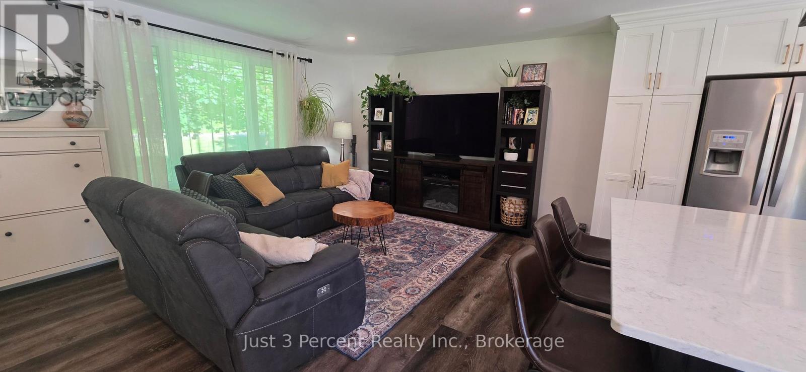 2224 FIELDVIEW DRIVE - 13