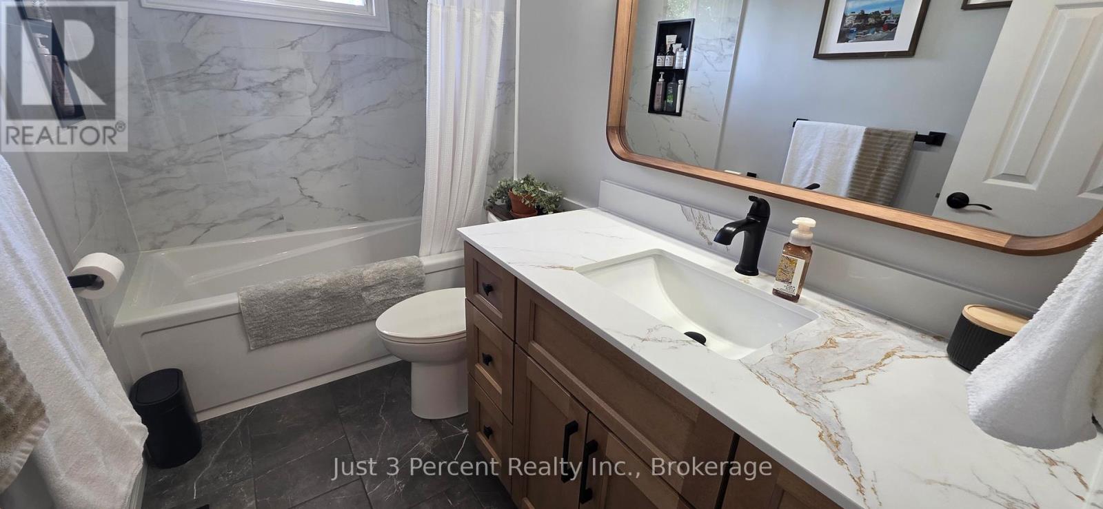 2224 FIELDVIEW DRIVE - 20