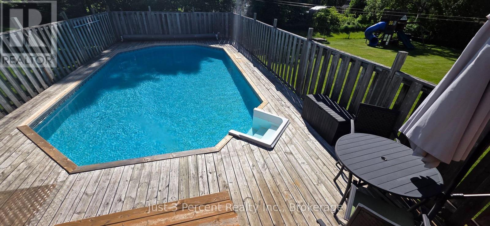2224 FIELDVIEW DRIVE - 3