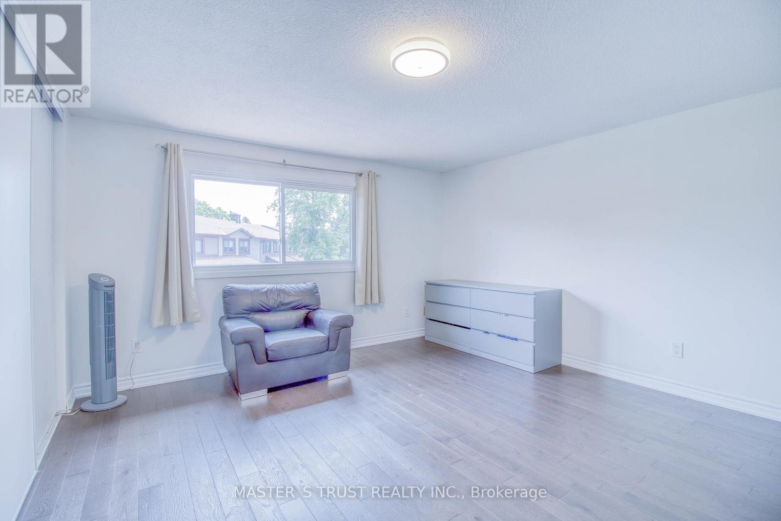 ##38 24 FUNDY BAY BOULEVARD - 19