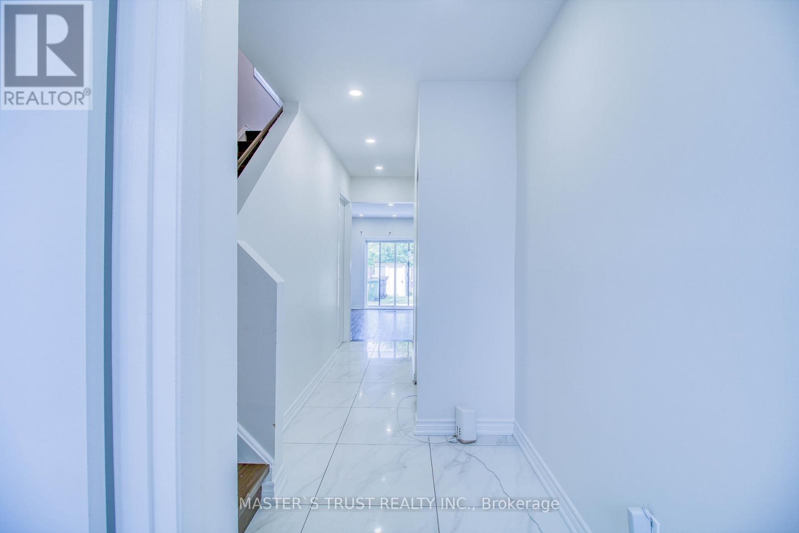##38 24 FUNDY BAY BOULEVARD - 3