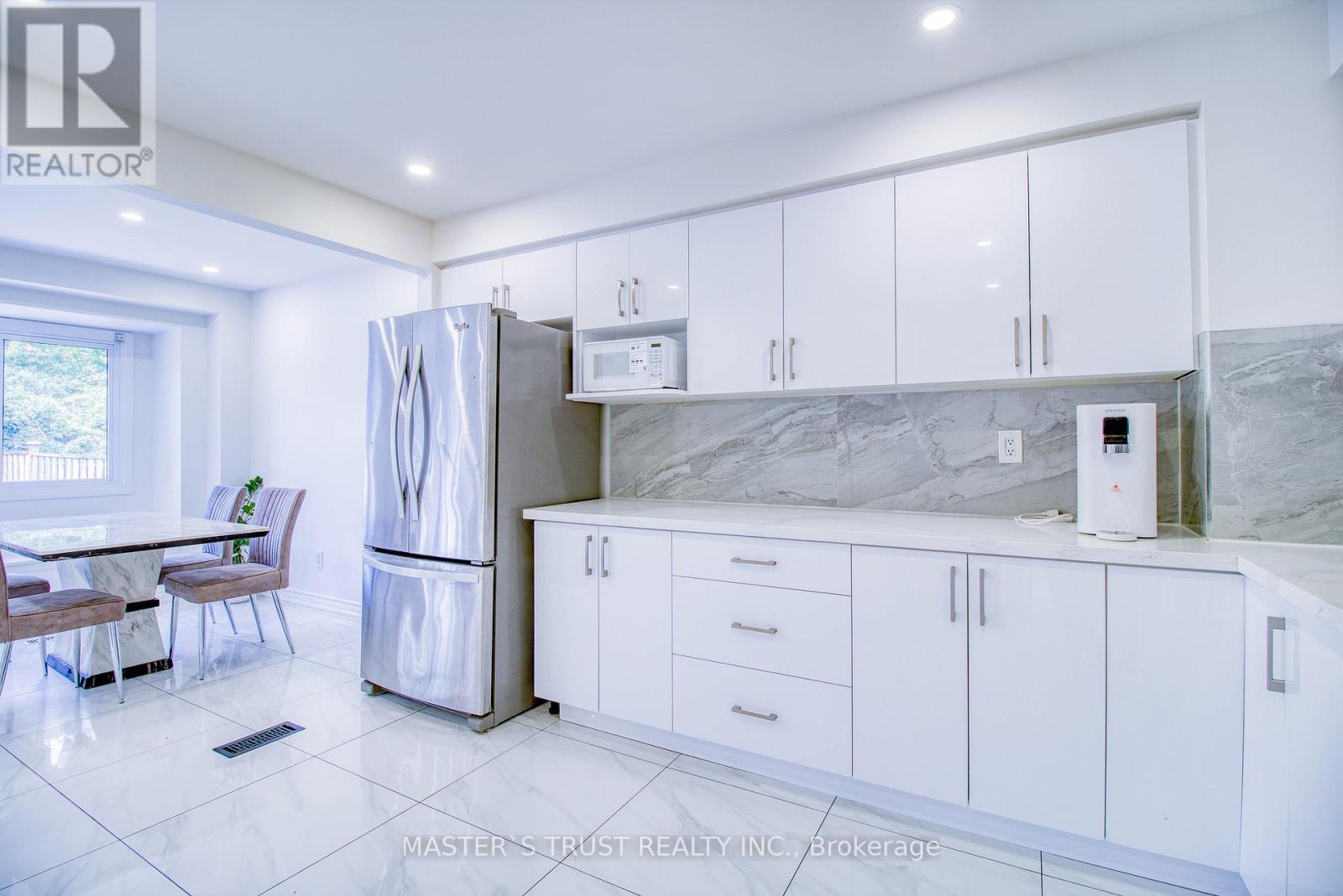 ##38 24 FUNDY BAY BOULEVARD - 5