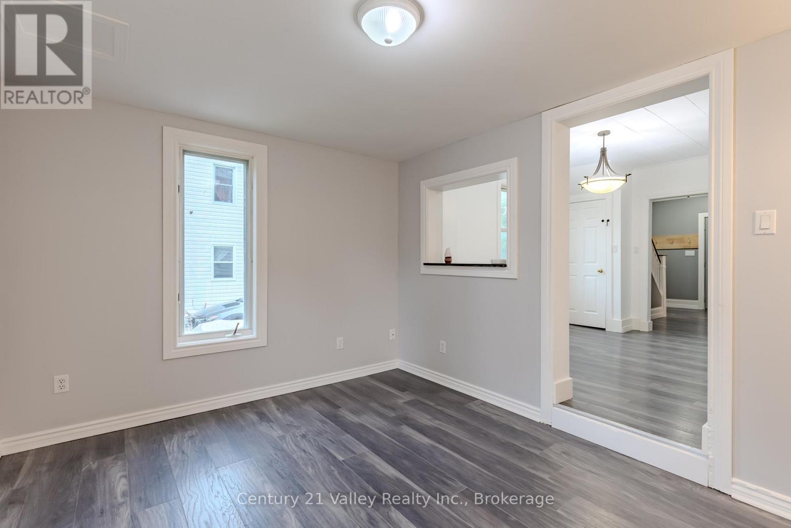 127 JENNET STREET - 27