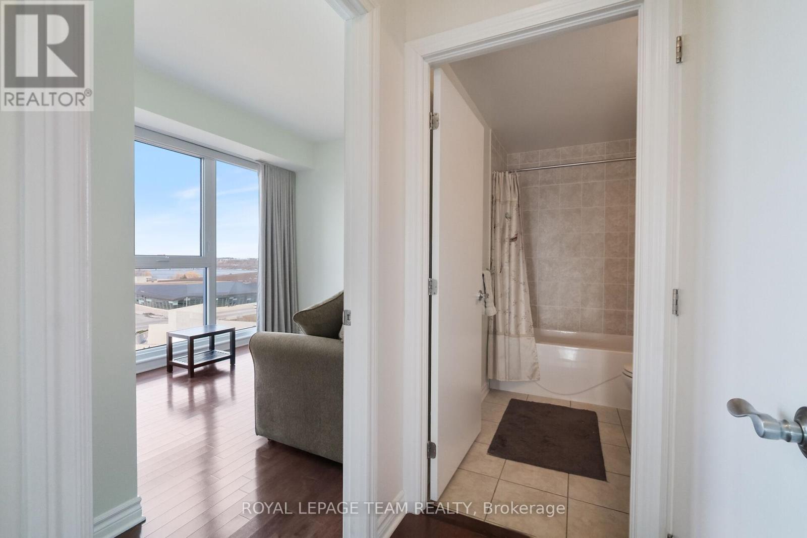 2 Bed, 2 Bath House for Sale in Ottawa – 1004 – 200 LETT STREET, Ottawa – MLS# X13524410 - Image 17