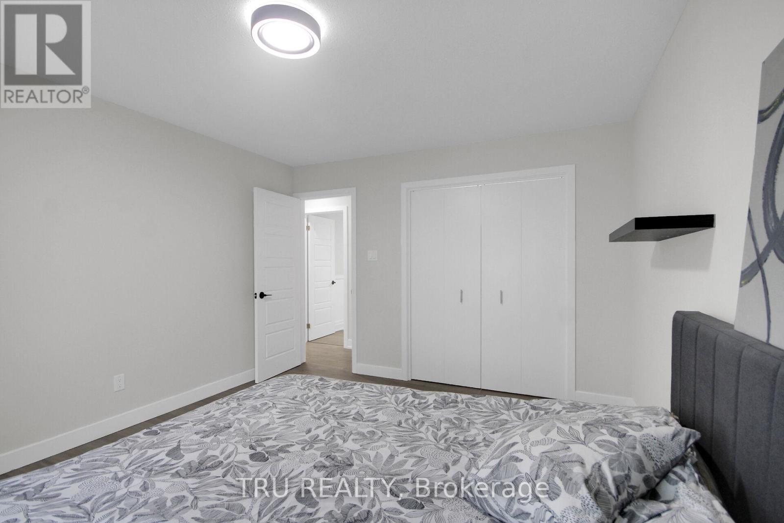 5 Bed, 3 Bath House for Sale in Ottawa – 26 LANGHOLM CRESCENT, Ottawa – MLS# X13524438 - Image 13