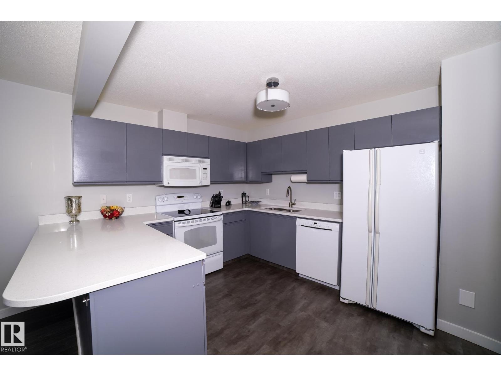 #27 9505 176 ST NW - 13