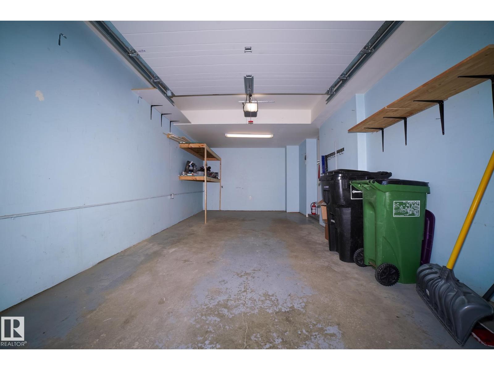 #27 9505 176 ST NW - 26