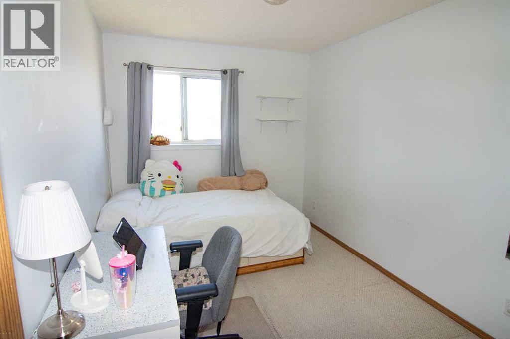 3850 Catalina Boulevard NE - 13
