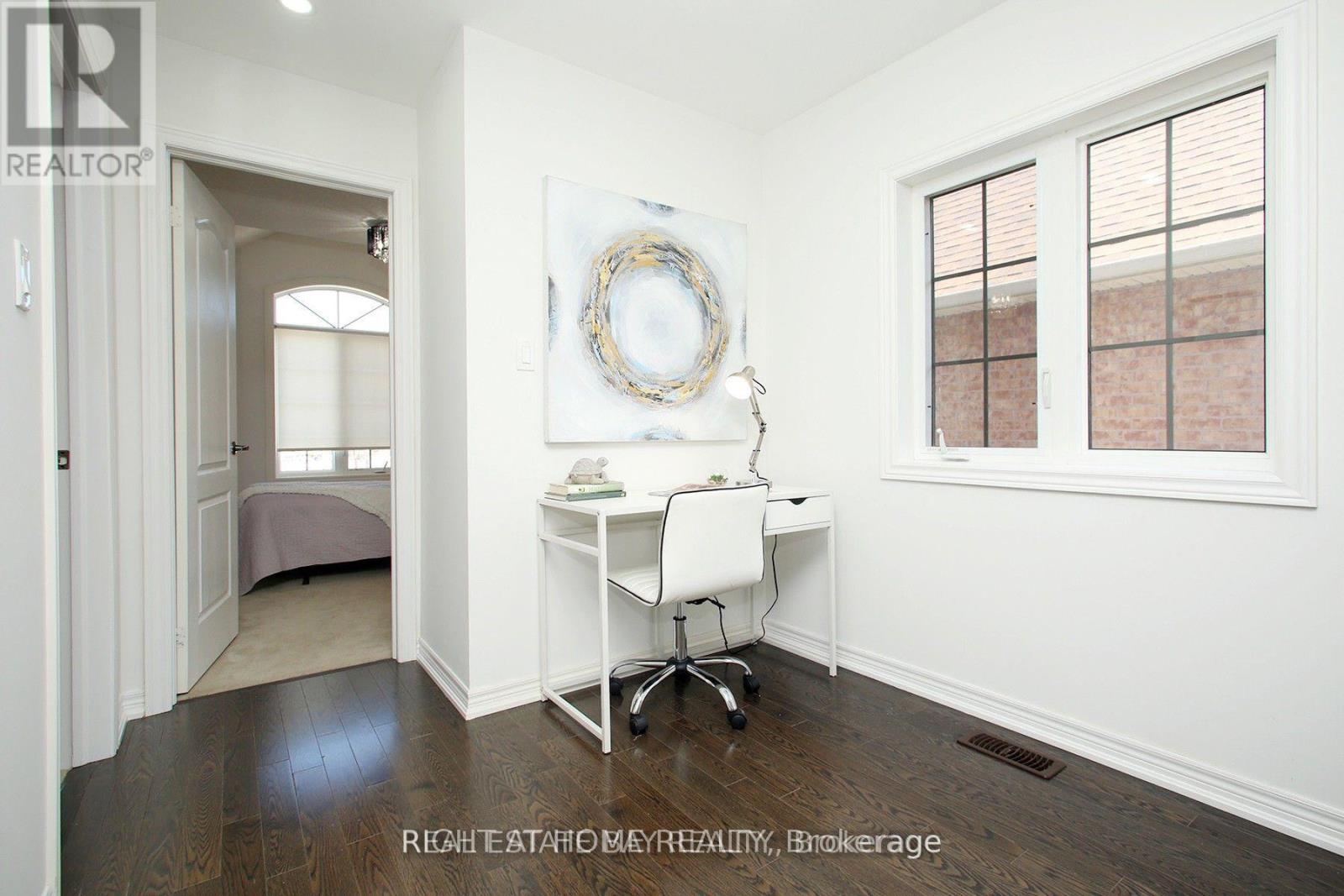25 SIBELLA WAY - 18