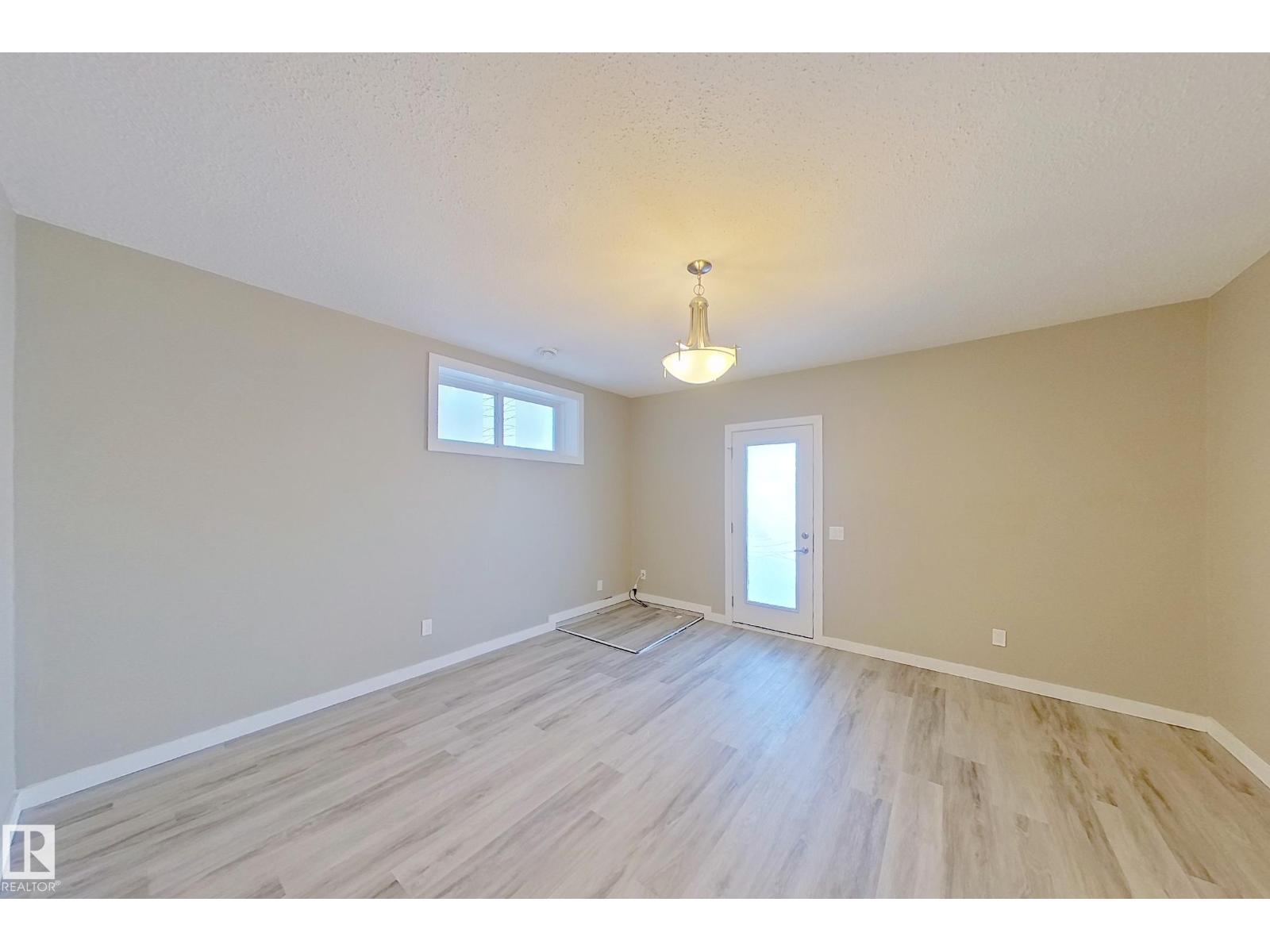 4343 CRABAPPLE CR SW - 49