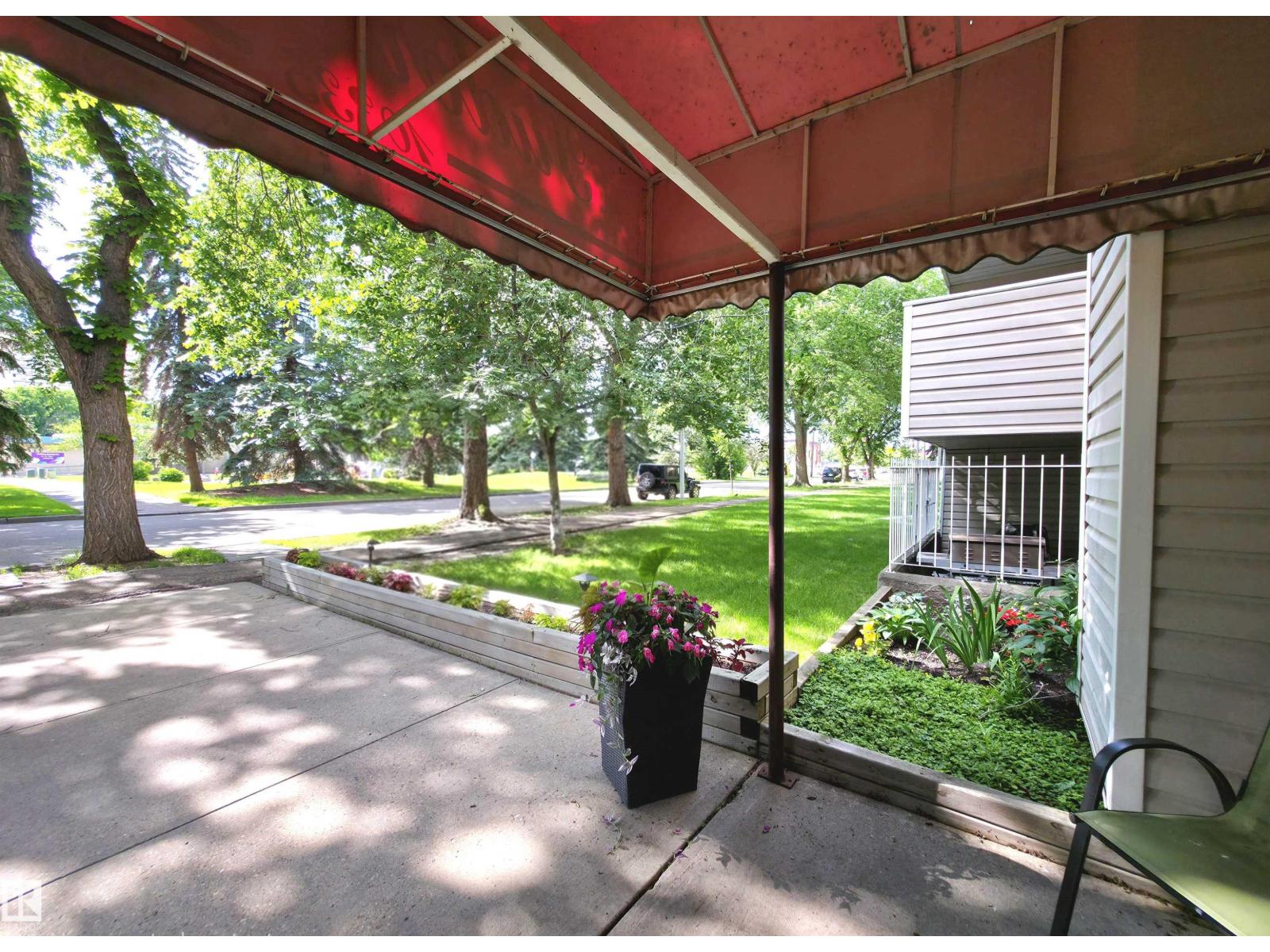 #302 10335 118 ST NW - 3