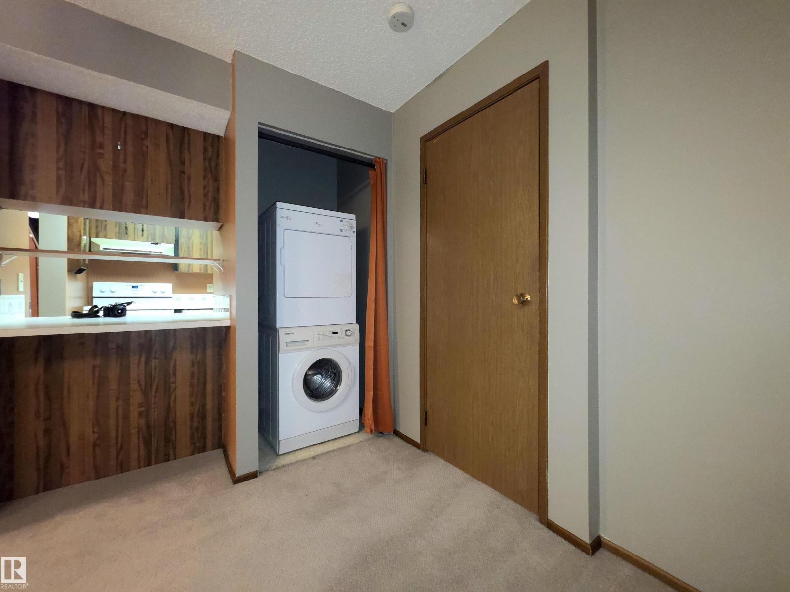 #302 10335 118 ST NW - 32