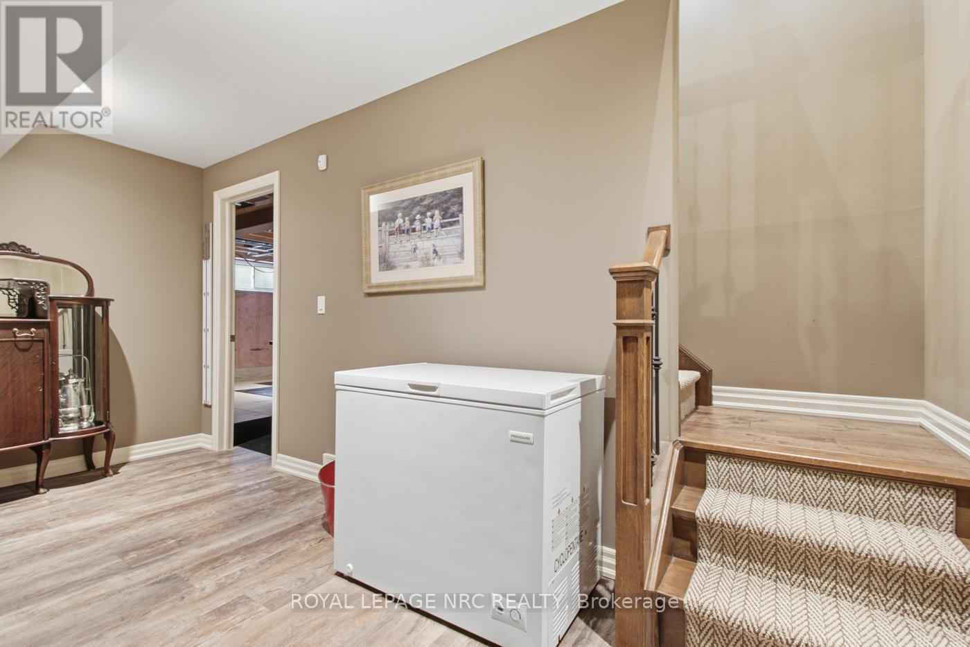 167 WELLAND ROAD - 30