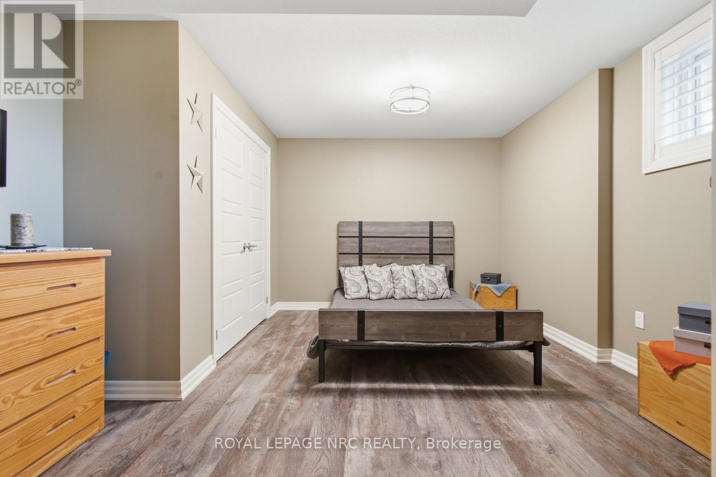 167 WELLAND ROAD - 40