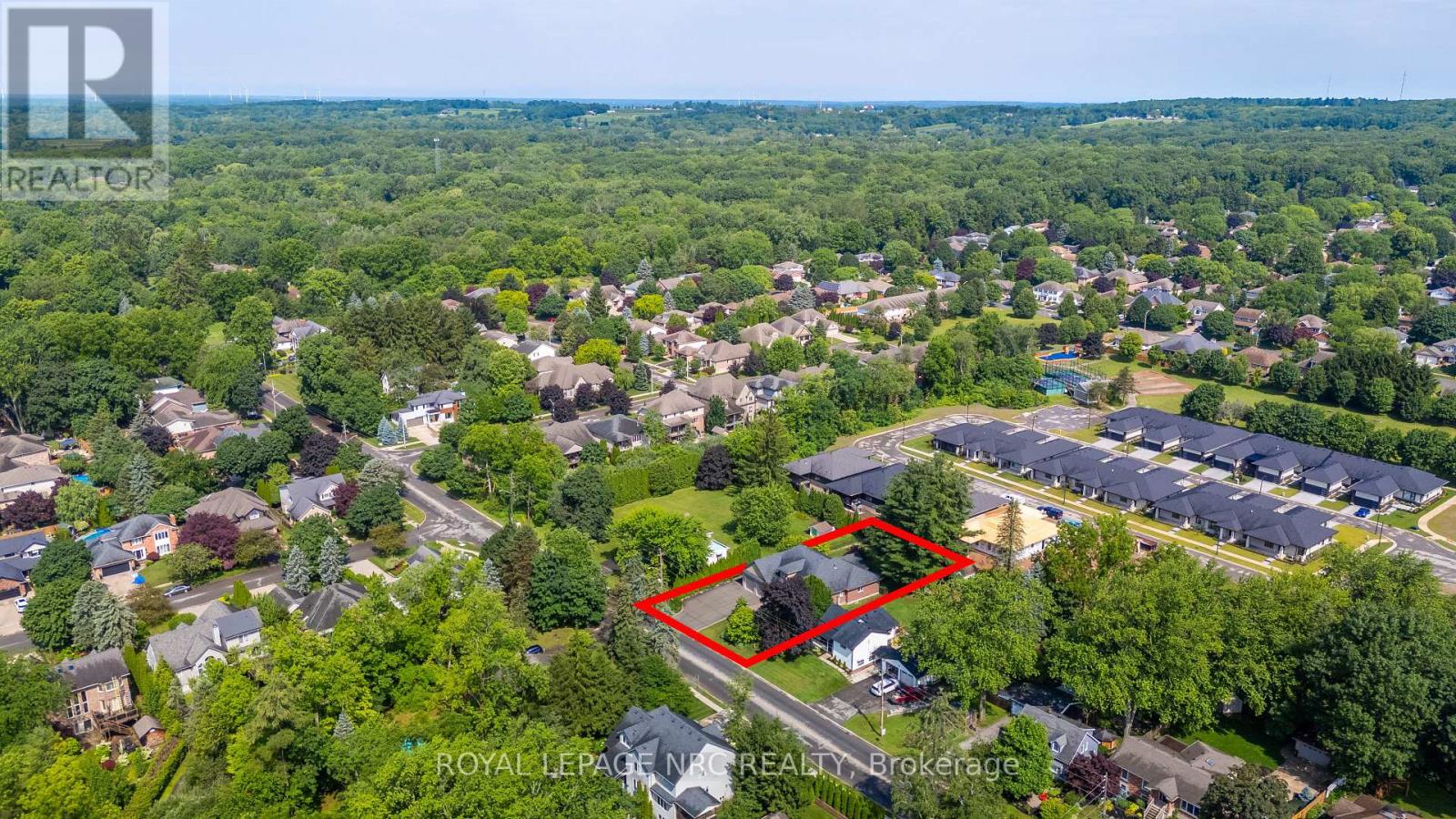 167 WELLAND ROAD - 48