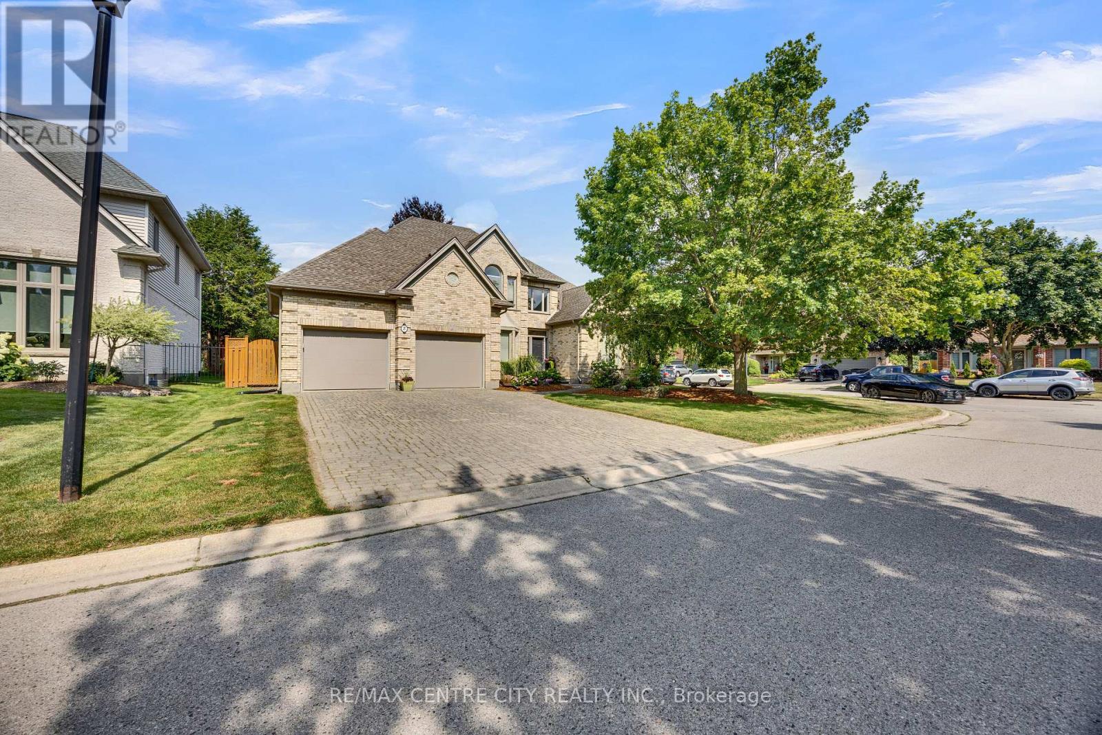 2 HAVENWOOD WAY - 1