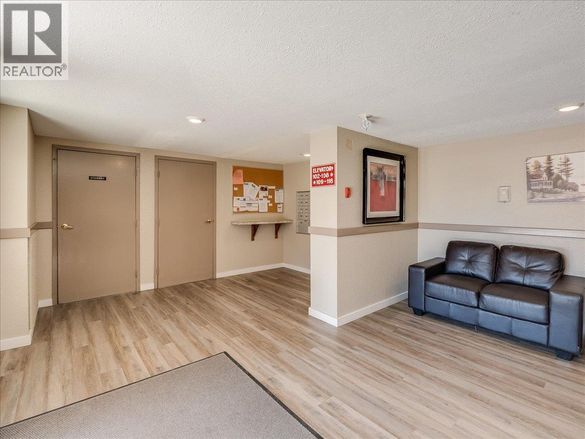 #116 880 Wordsworth Avenue - 21