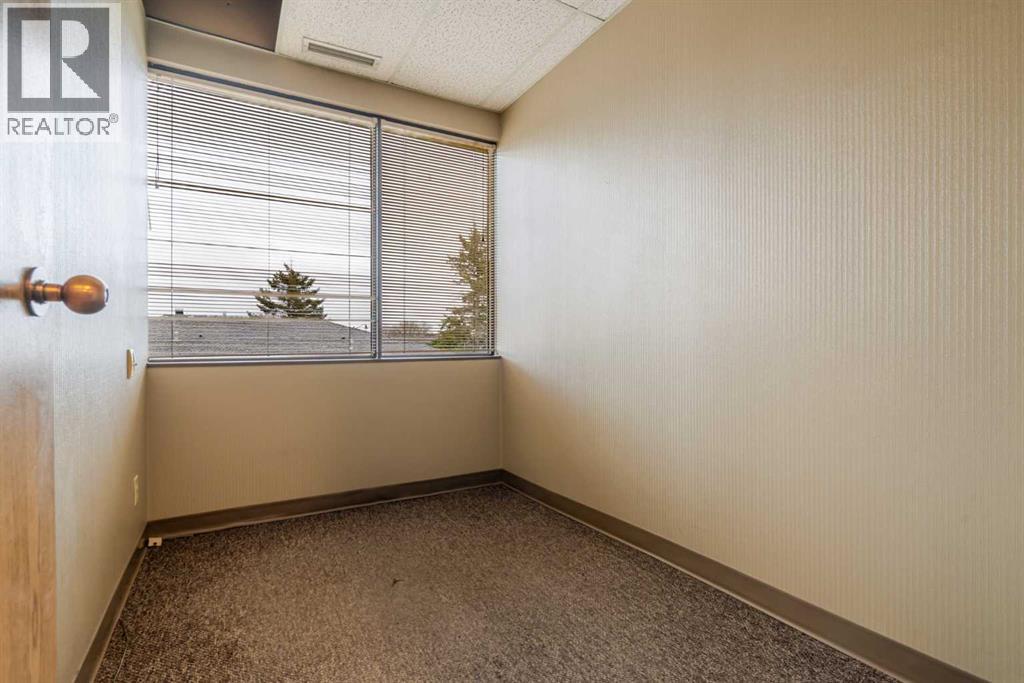 40 Elizabeth Street - Photo 10