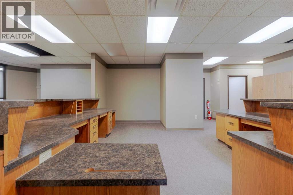 40 Elizabeth Street - Photo 9