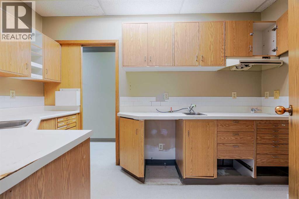 40 Elizabeth Street - Photo 16