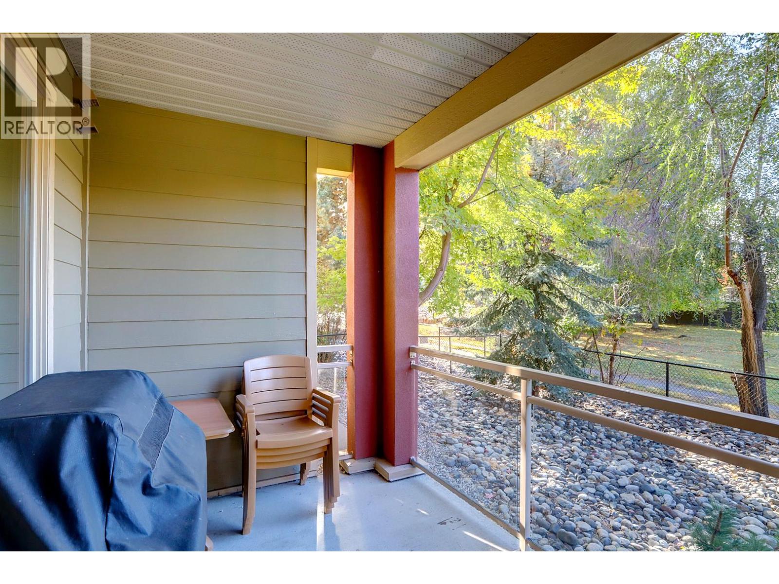 #1114 7343 Okanagan Landing Road - 23