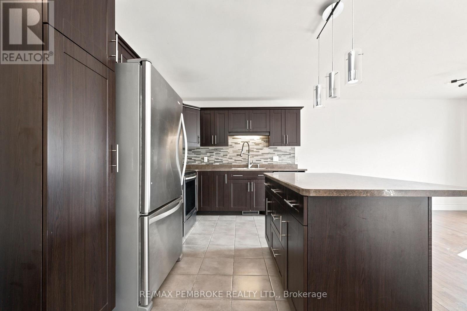30 WINSTON AVENUE - 10