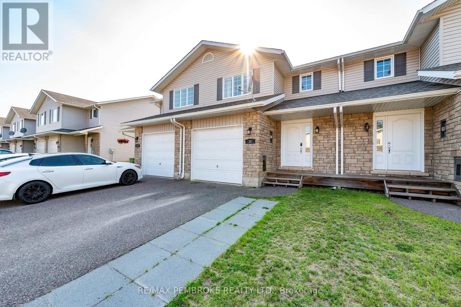 30 WINSTON AVENUE - 3
