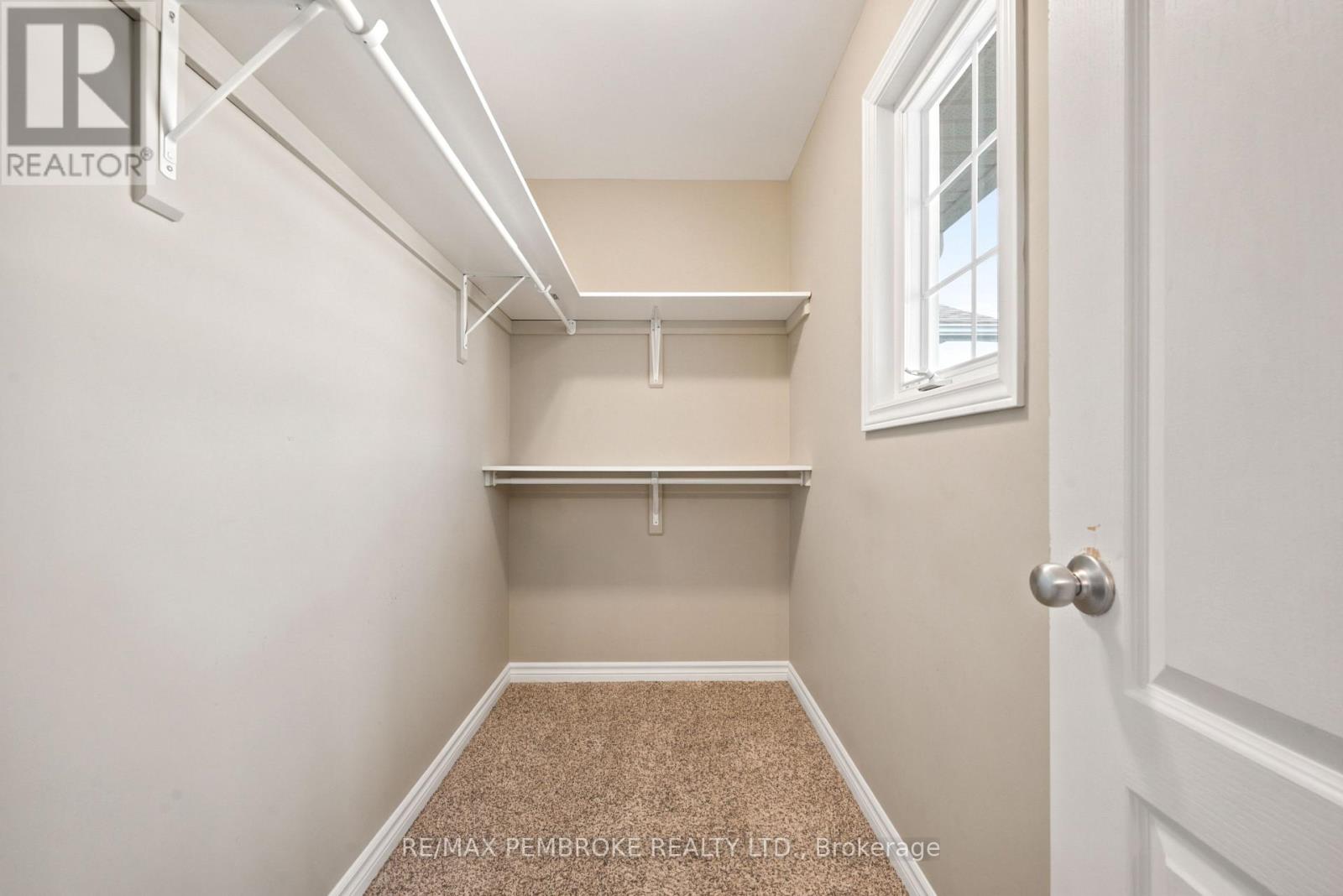 30 WINSTON AVENUE - 33
