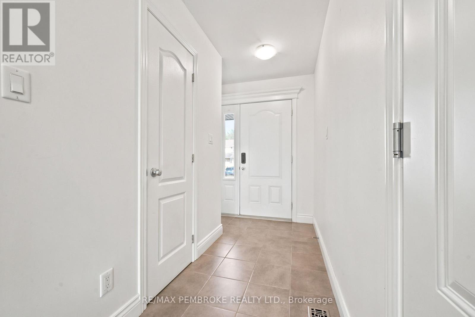 30 WINSTON AVENUE - 4