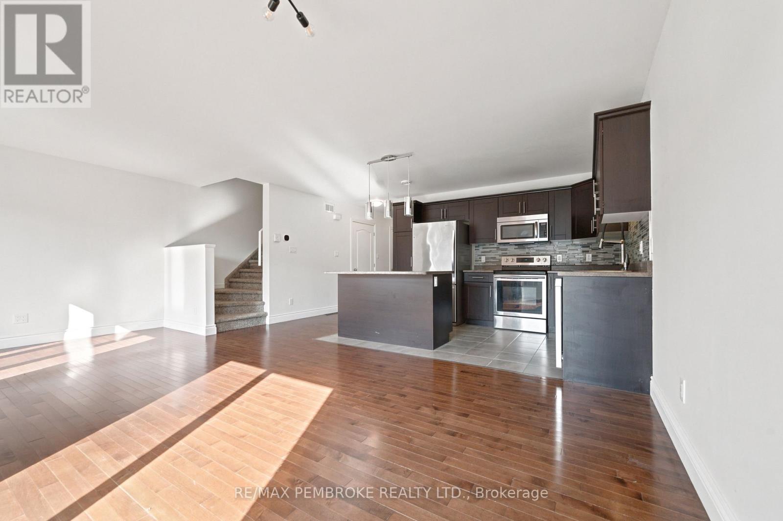 30 WINSTON AVENUE - 9