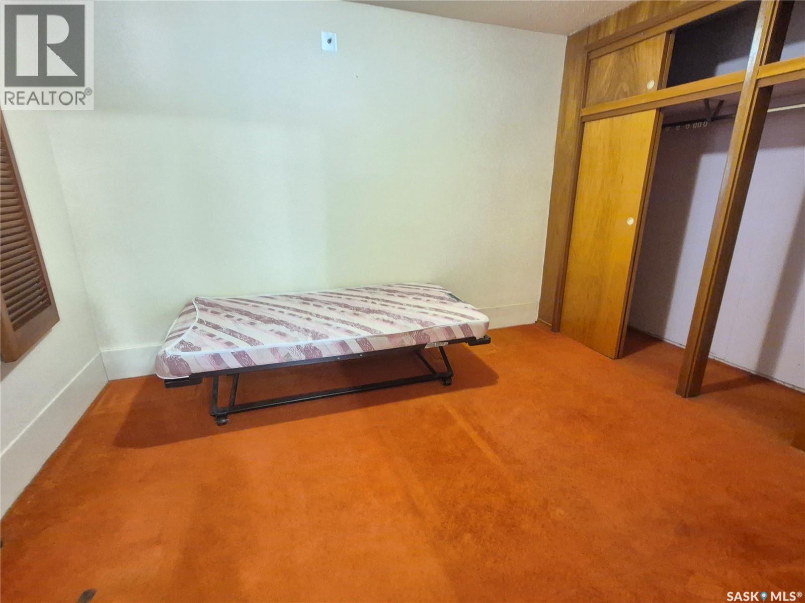 181 2nd STREET W - 12