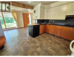 Loft - 181 2nd Street W, Bengough, SK S0C0K0 Photo 8