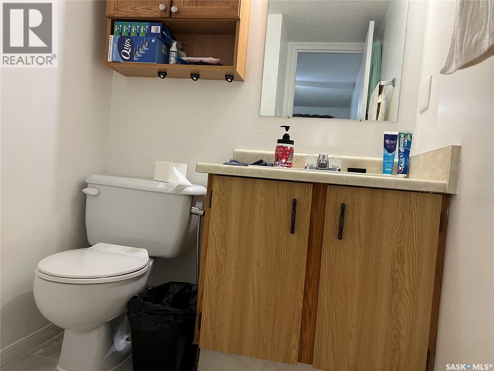#410 510 Prairie AVENUE - 37